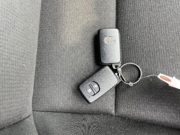 Ref:AUX-18609428 TOYOTA COROLLA AXIO 2023 - Image 5