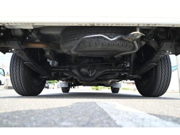 Ref:AUX-18609682 MAZDA BONGO VAN 2017 - Image 16
