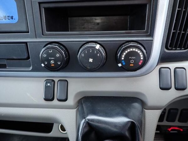 Ref:AUX-18609694 MITSUBISHI FUSO CANTER 2018 - Image 18