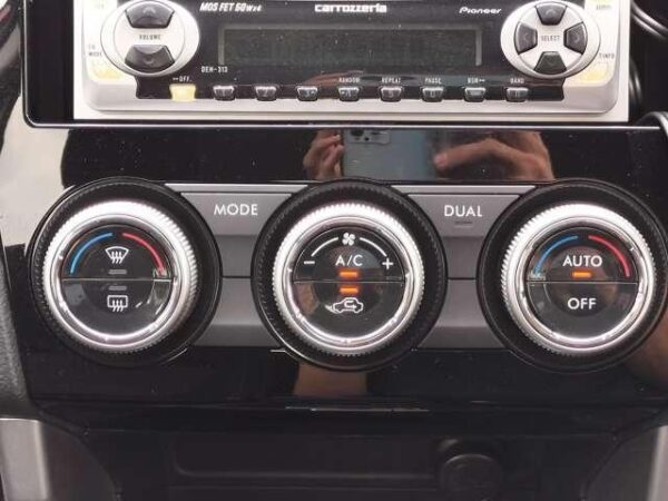 Ref:AUX-18610101 SUBARU FORESTER 2015 - Image 9