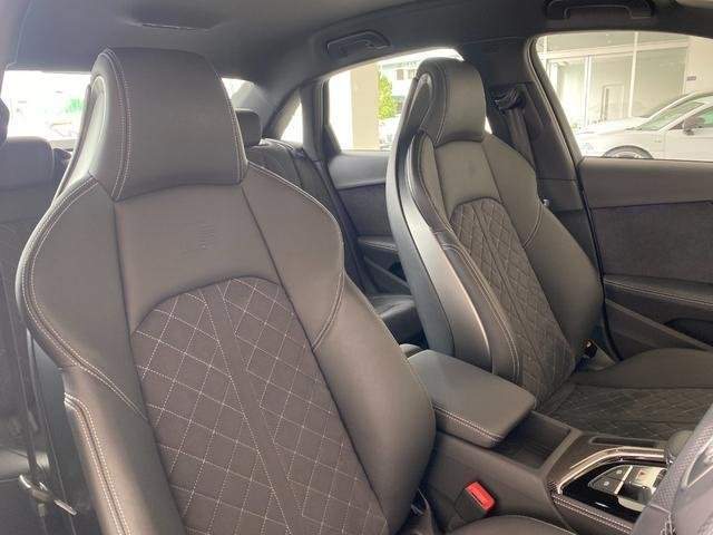 Ref:AUX-18610130 AUDI S4 2023 - Image 4