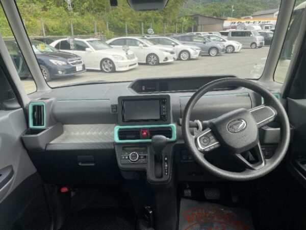Ref:AUX-18613148 DAIHATSU TANTO 2020 - Image 3