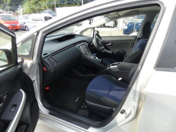 Ref:AUX-18619715 TOYOTA PRIUS 2013 - Image 13