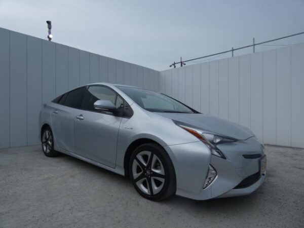 Ref:AUX-18619720 TOYOTA PRIUS 2016