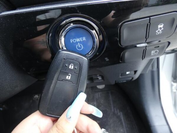Ref:AUX-18619720 TOYOTA PRIUS 2016 - Image 8