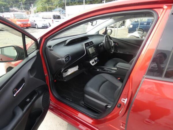 Ref:AUX-18619722 TOYOTA PRIUS 2016 - Image 13