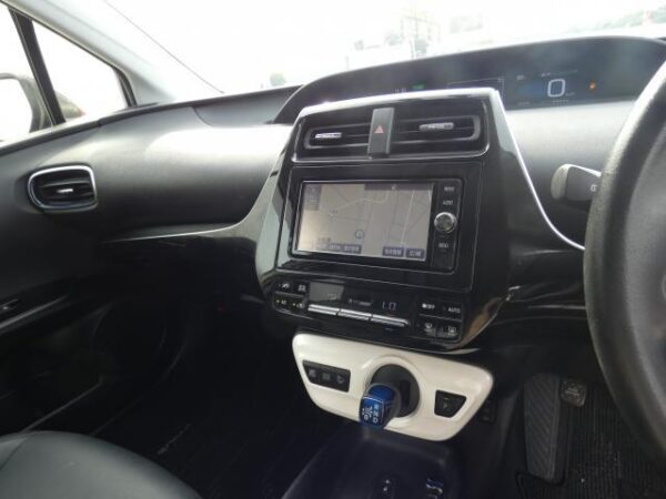 Ref:AUX-18619722 TOYOTA PRIUS 2016 - Image 18