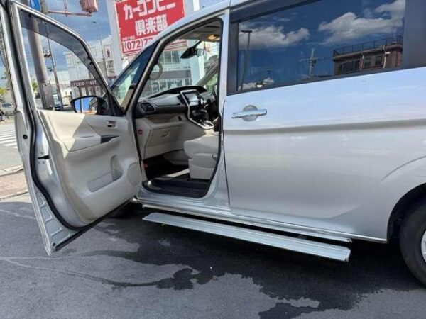 Ref:AUX-18620770 NISSAN SERENA 2017 - Image 11