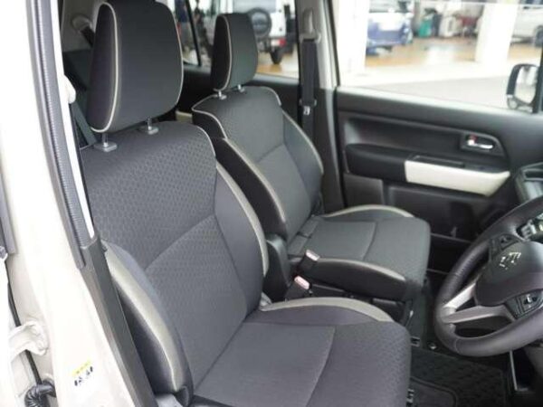 Ref:AUX-18622020 SUZUKI XBEE 2019 - Image 16