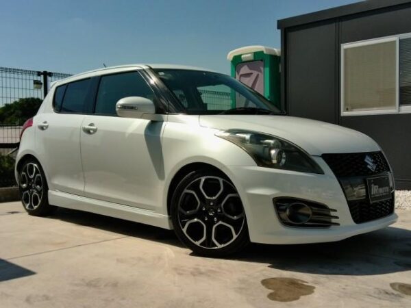 Ref:AUX-18628084 SUZUKI SWIFT SPORT 2014