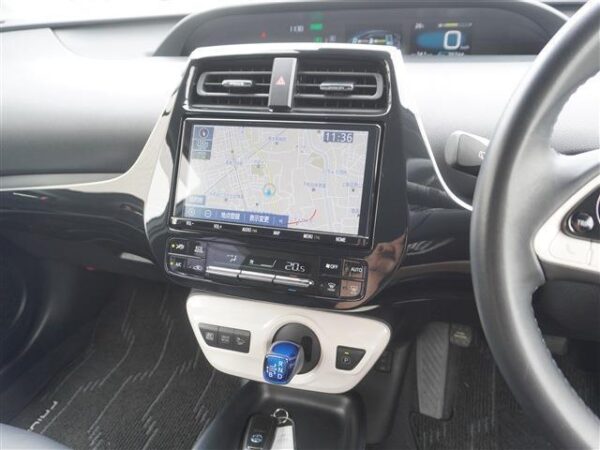 Ref:AUX-18628170 TOYOTA PRIUS 2018 - Image 13