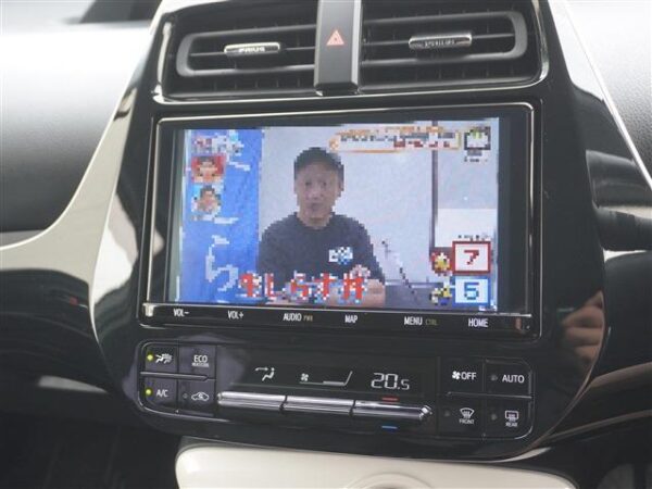 Ref:AUX-18628170 TOYOTA PRIUS 2018 - Image 14