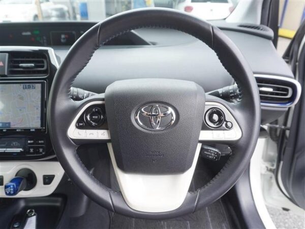Ref:AUX-18628170 TOYOTA PRIUS 2018 - Image 5