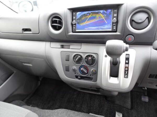 Ref:AUX-18635314 NISSAN NV350 CARAVAN VAN 2020 - Image 3
