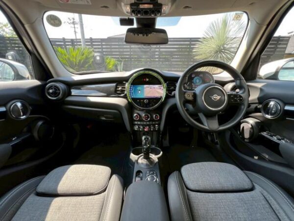 Ref:AUX-18639417 MINI MINI 2023 - Image 3