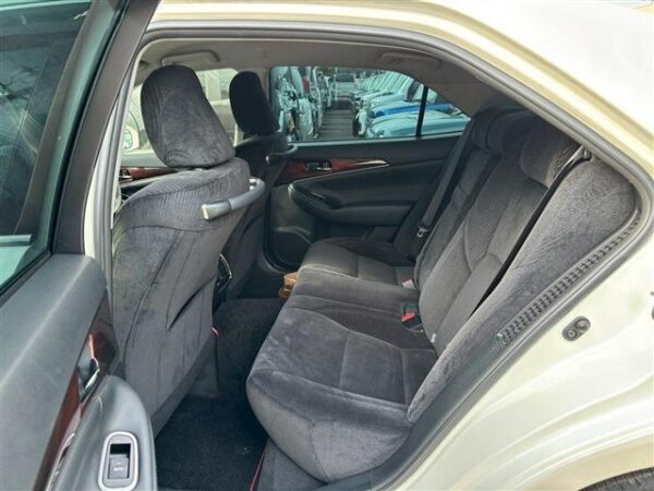 Ref:AUX-18639450 TOYOTA CROWN HYBRID 2015 - Image 11