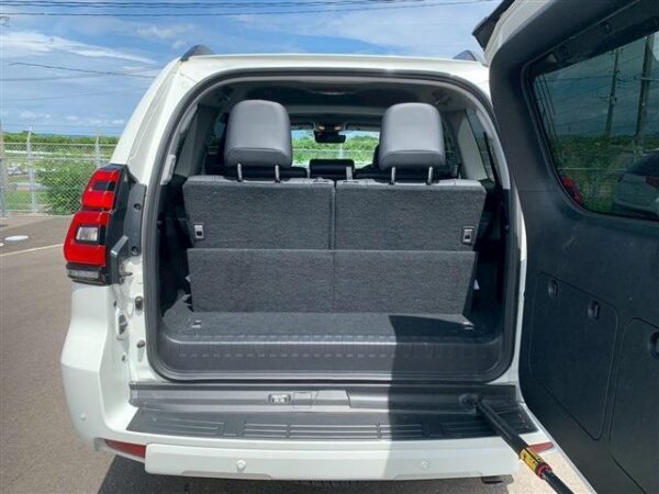 Ref:AUX-18642936 TOYOTA LAND CRUISER PRADO 2023 - Image 18