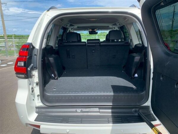 Ref:AUX-18642936 TOYOTA LAND CRUISER PRADO 2023 - Image 19