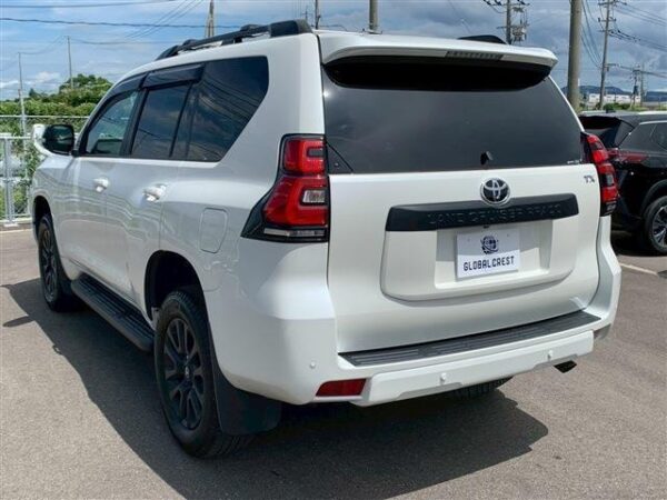 Ref:AUX-18642936 TOYOTA LAND CRUISER PRADO 2023 - Image 8