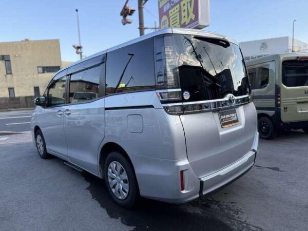 Ref:AUX-18644571 TOYOTA VOXY 2018 - Image 5