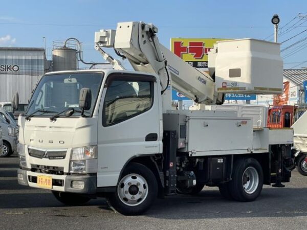 Ref:AUX-18649667 MITSUBISHI FUSO CANTER 2017
