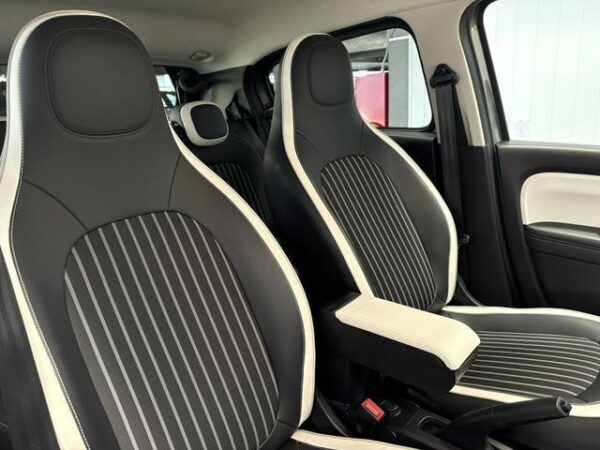 Ref:AUX-18650161 RENAULT TWINGO 2022 - Image 4