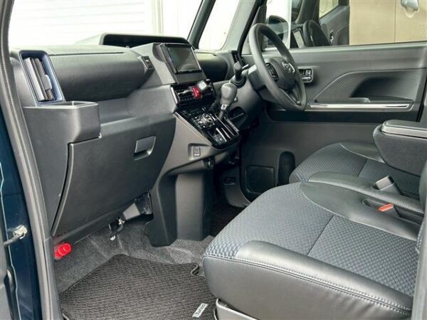 Ref:AUX-18657107 DAIHATSU TANTO 2022 - Image 12