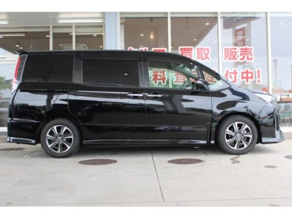 Ref:AUX-18668615 TOYOTA NOAH 2018 - Image 13