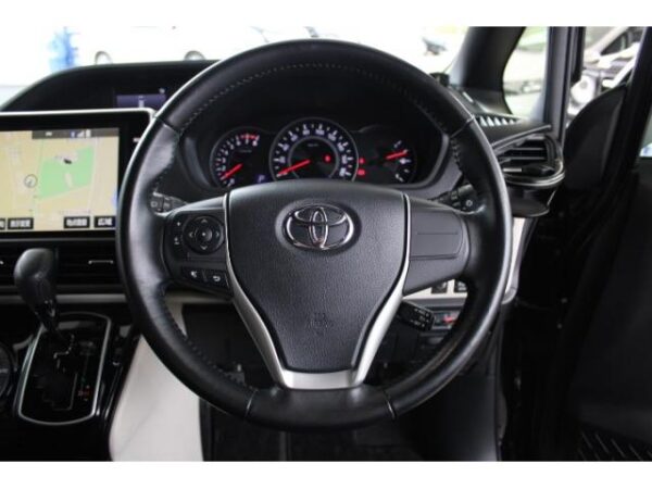 Ref:AUX-18668615 TOYOTA NOAH 2018 - Image 17