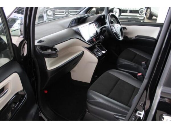 Ref:AUX-18668615 TOYOTA NOAH 2018 - Image 20