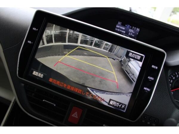 Ref:AUX-18668615 TOYOTA NOAH 2018 - Image 8