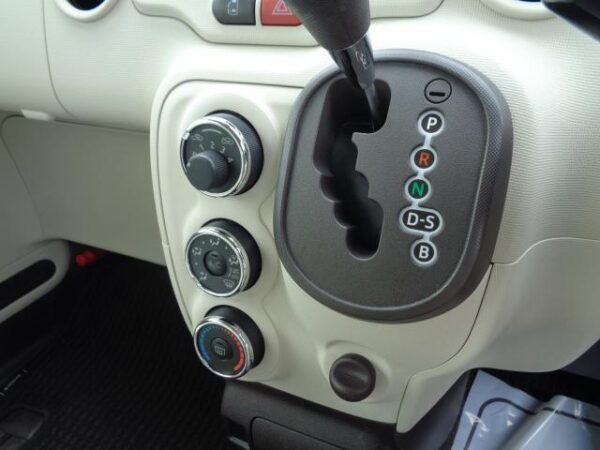 Ref:AUX-18671865 TOYOTA SPADE 2016 - Image 6