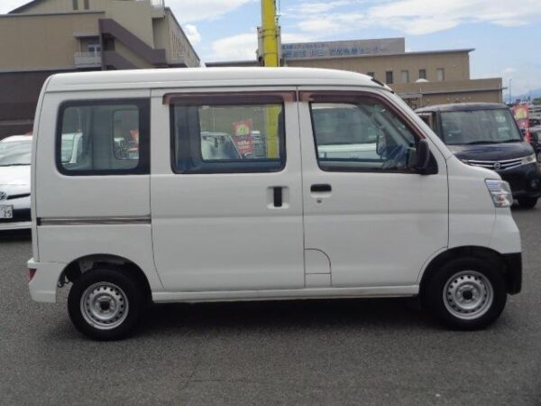 Ref:AUX-18679126 TOYOTA PIXIS VAN 2019 - Image 4