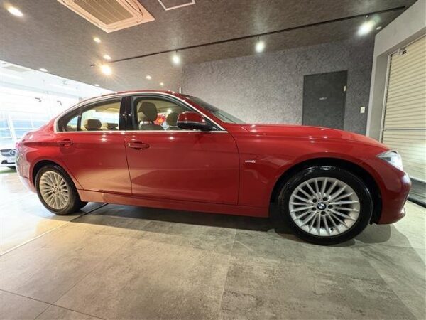 Ref:AUX-18683470 BMW 3 SERIES 2017 - Image 2