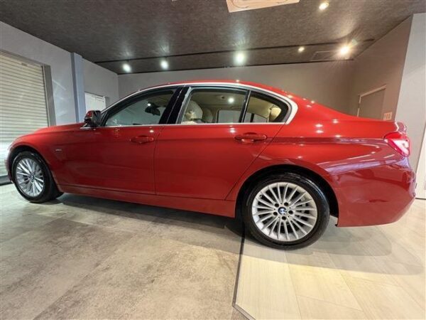 Ref:AUX-18683470 BMW 3 SERIES 2017 - Image 6