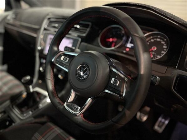 Ref:AUX-18683476 VOLKSWAGEN GOLF GTI 2017 - Image 11