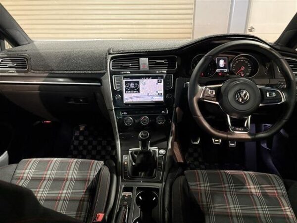 Ref:AUX-18683476 VOLKSWAGEN GOLF GTI 2017 - Image 9