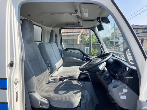 Ref:AUX-18686692 HINO DUTRO 2018 - Image 6