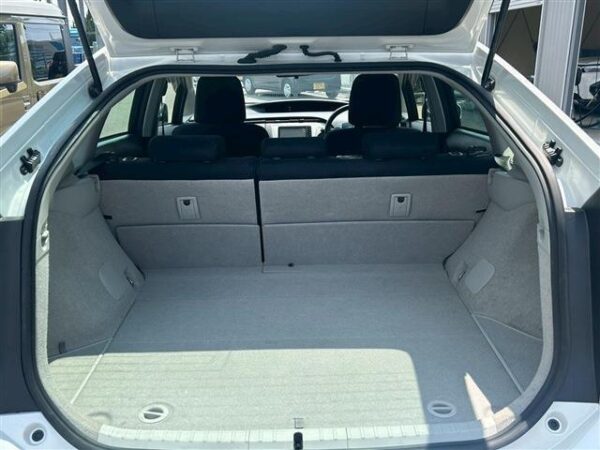 Ref:AUX-18696975 TOYOTA PRIUS 2015 - Image 16