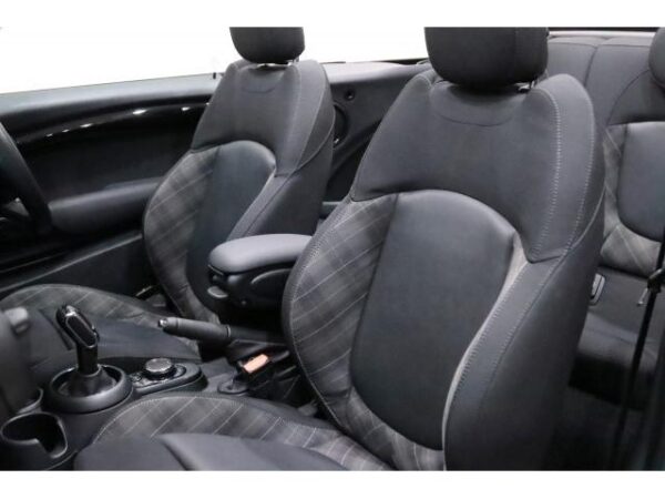 Ref:AUX-18698402 MINI MINI 2019 - Image 12