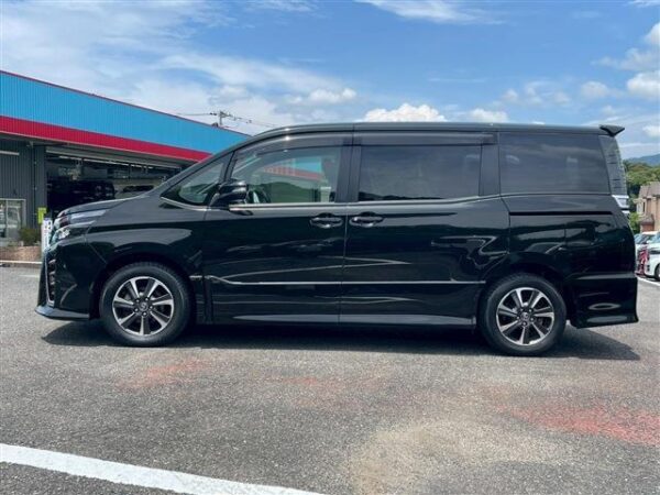 Ref:AUX-18700597 TOYOTA VOXY 2017 - Image 9