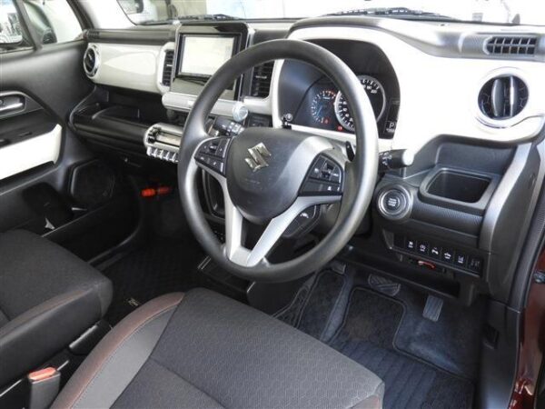 Ref:AUX-18700601 SUZUKI XBEE 2023 - Image 18