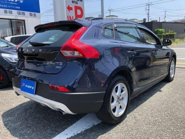 Ref:AUX-18700883 VOLVO V40 2014 - Image 2