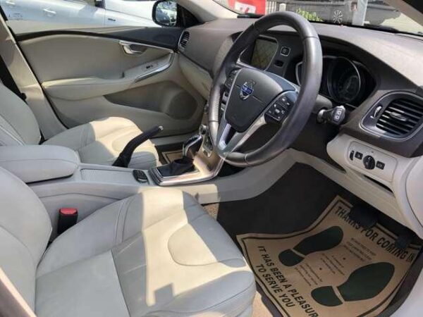 Ref:AUX-18700883 VOLVO V40 2014 - Image 12