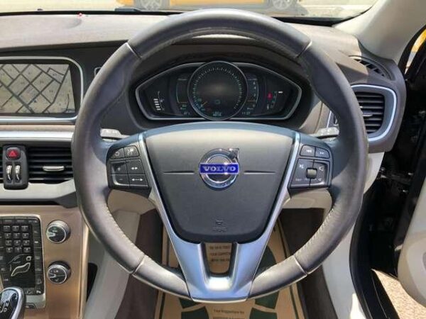 Ref:AUX-18700883 VOLVO V40 2014 - Image 4