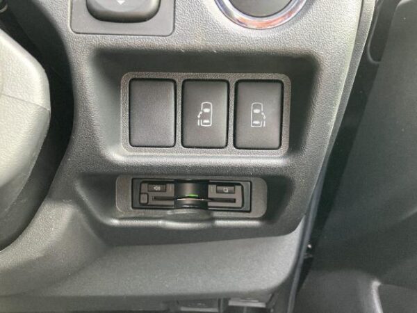 Ref:AUX-18727542 TOYOTA HIACE VAN 2016 - Image 17