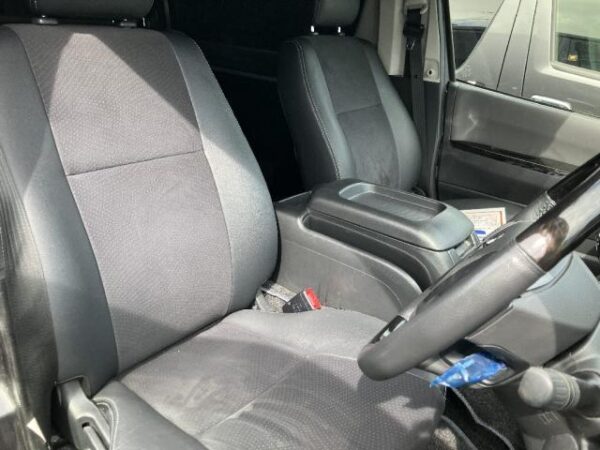 Ref:AUX-18727542 TOYOTA HIACE VAN 2016 - Image 3