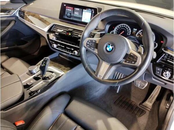 Ref:AUX-18730319 BMW 5 SERIES 2018 - Image 13