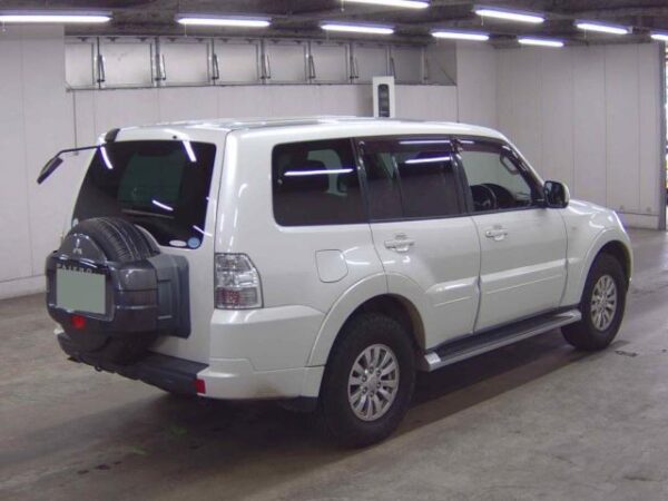 Ref:AUX-18730628 MITSUBISHI PAJERO 2015 - Image 6