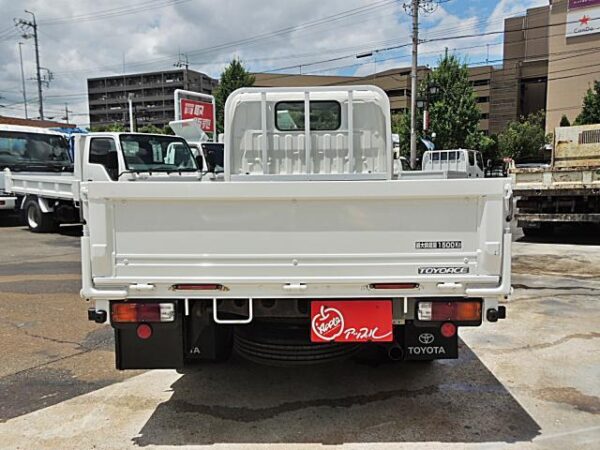 Ref:AUX-18730729 TOYOTA TOYOACE 2015 - Image 2